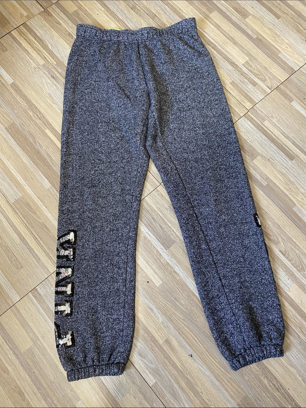 Victoria’s Secret Pink SEQUIN sweatpant joggers size women’s extra small